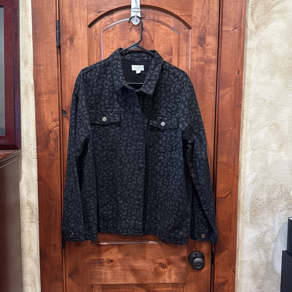 Women’s Jean Jacket